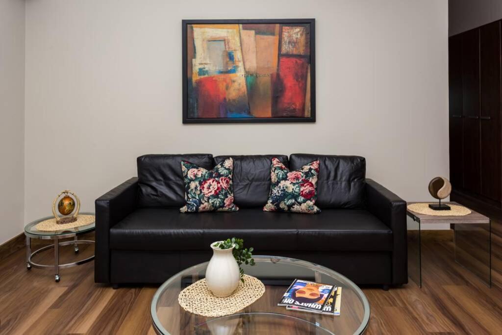 Higuests - Roomy Apt With Infinity Pool Close To Burj Khalifa ดูไบ ภายนอก รูปภาพ