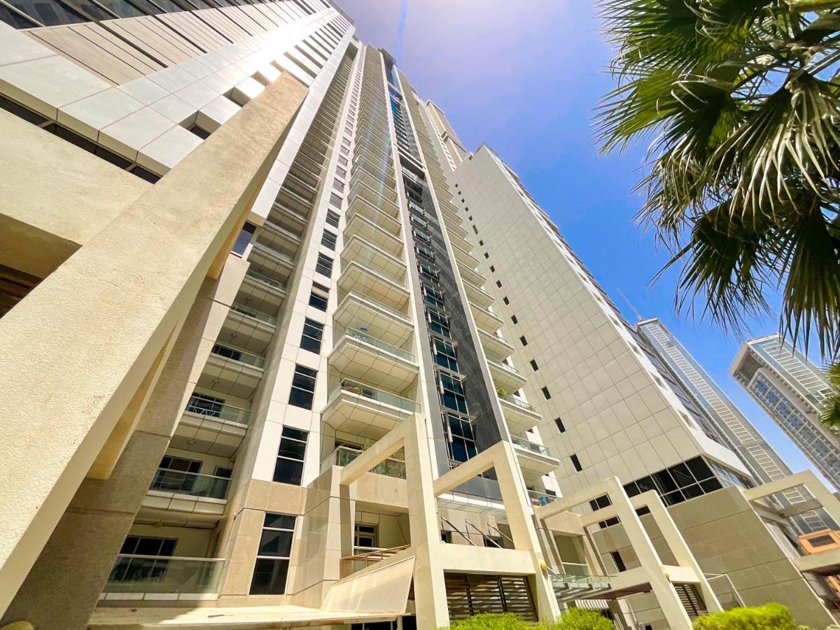 Higuests - Roomy Apt With Infinity Pool Close To Burj Khalifa ดูไบ ภายนอก รูปภาพ